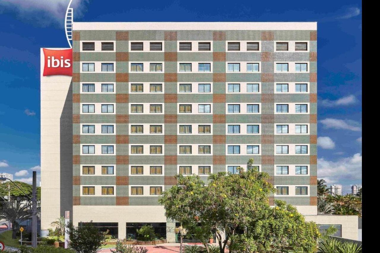 ホテル Ibis Taubaté エクステリア 写真